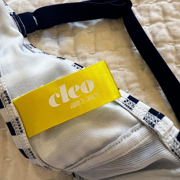 bikini top - Picture 4 of 5